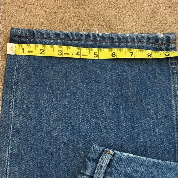 Good American Good 90’s relaxed Jeans size 8/29 - Picture 9 of 11